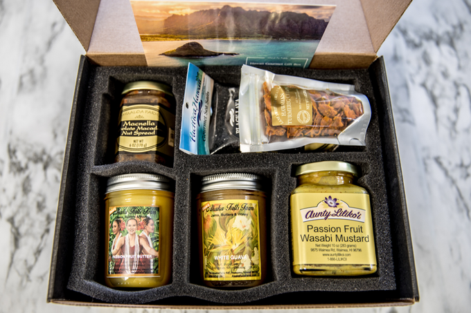 Hawaii Gourmet Gift Box by Hawaii Gourmet Gift Box - 007 Hawaii Gourmet Gift Box by Hawaii Gourmet Gift Box - 007