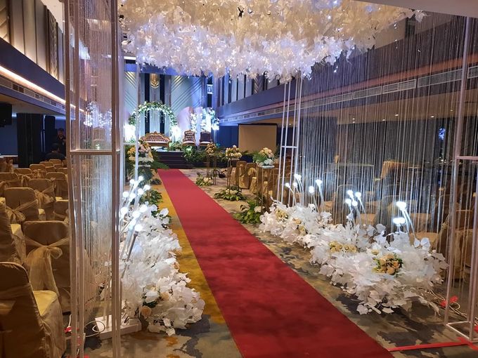 Paket Dekorasi Le Polonia Hotel by HAZA WEDDING - 001
