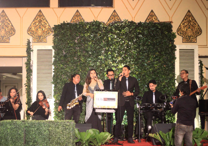 Mini orchestra at Kartika Chandra Hotel by HEAVEN ENTERTAINMENT - 002