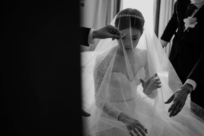 Hendra & Diana Wedding at Le Meridien Hotel Jakarta by AKSA Creative - 024 Hendra & Diana Wedding at Le Meridien Hotel Jakarta by AKSA Creative - 024