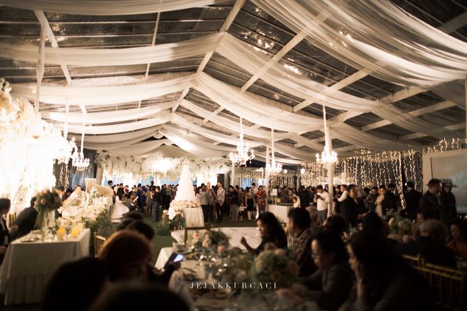 The Wedding of Hendra & Kristy by PlanMyDay Wedding Organizer - 007