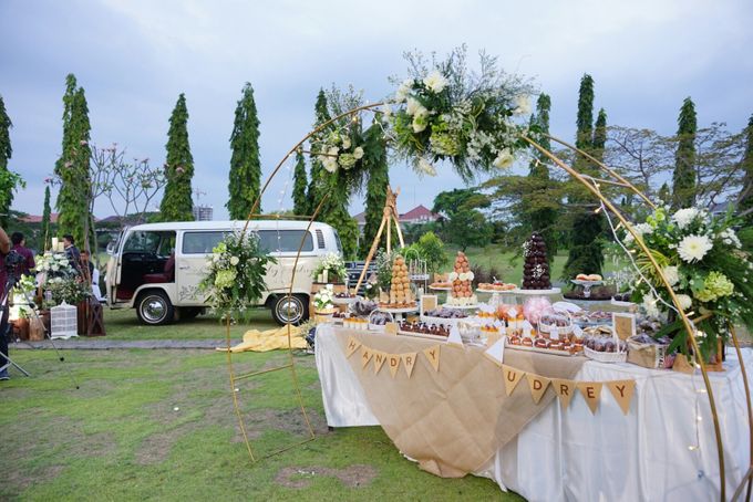Wedding of Hendry & Audrey - Jardin Sweet Corner by Questo La Casa Pastry - 001 Wedding of Hendry & Audrey - Jardin Sweet Corner by Questo La Casa Pastry - 001