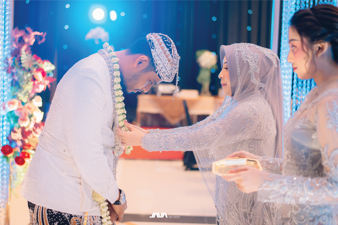 Bella Fariz Wedding Decoration at Grand Sudirman Ballroom by Valentine Wedding Decoration - 001 Bella Fariz Wedding Decoration at Grand Sudirman Ballroom by Valentine Wedding Decoration - 001