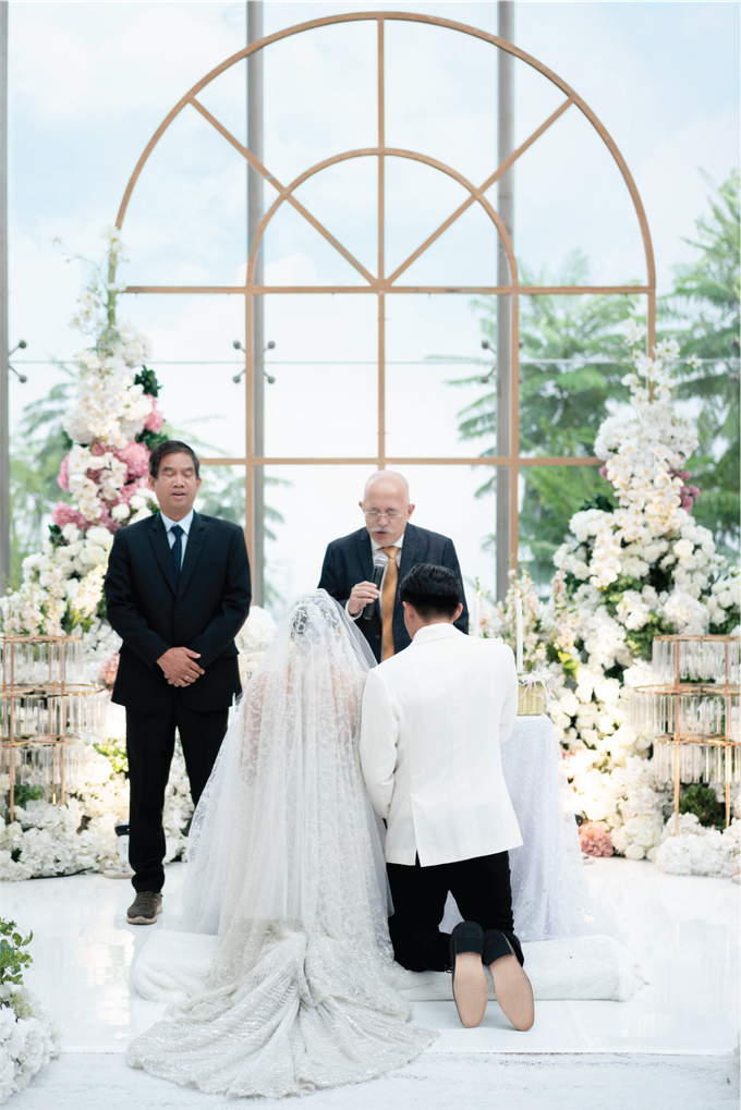 Edo & Maria Holy Matrimony Decoration at Intercontinental Wedding Hall by Valentine Wedding Decoration - 015