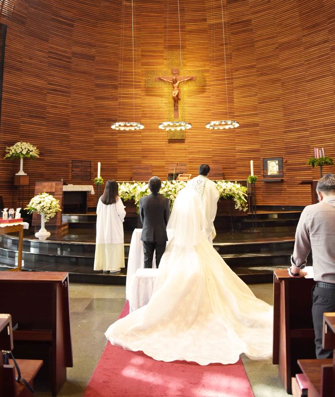 Holy Matrimony of Sebastian & Sheila by Kayika Wedding Organizer - 003 Holy Matrimony of Sebastian & Sheila by Kayika Wedding Organizer - 003