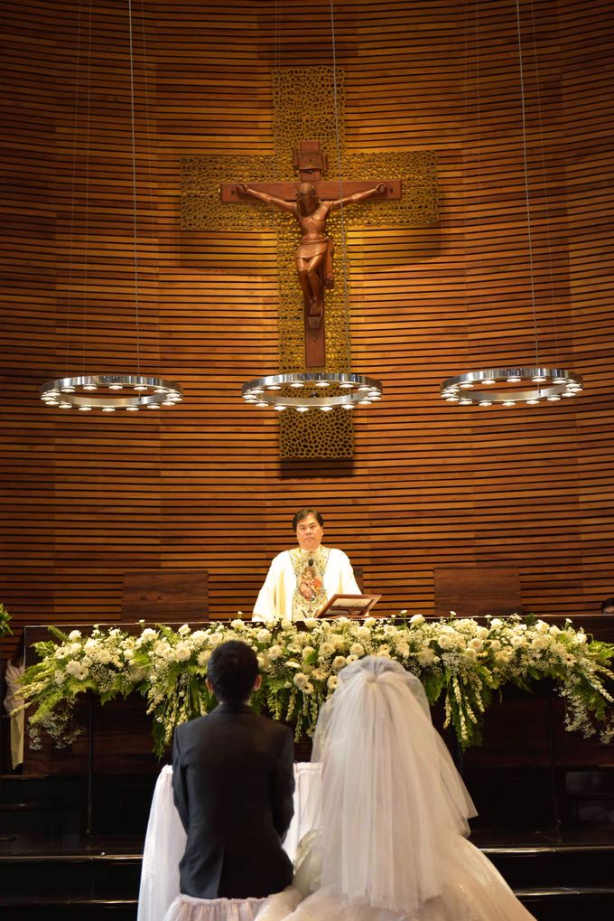 Holy Matrimony of Sebastian & Sheila by Kayika Wedding Organizer - 004 Holy Matrimony of Sebastian & Sheila by Kayika Wedding Organizer - 004