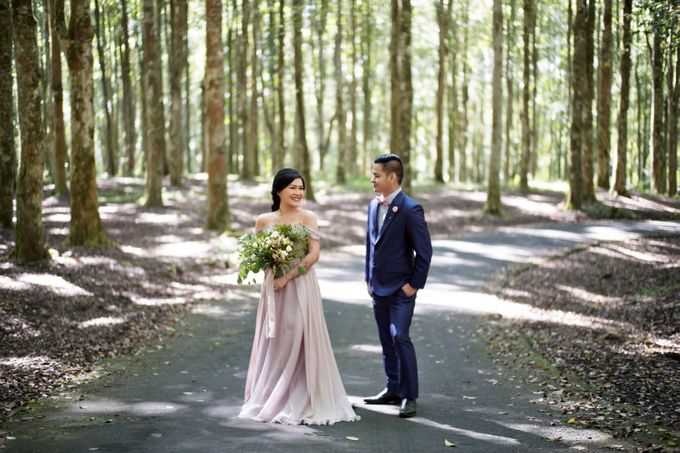Hendric & Dian Engagement Session by Hope Portraiture - 007 Hendric & Dian Engagement Session by Hope Portraiture - 007
