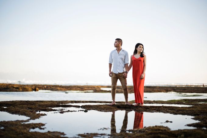 Hendric & Dian Engagement Session by Hope Portraiture - 022