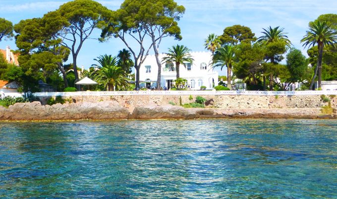 Venues on French Riviera by Destination Wedding Planner & Celebrant by Mira Michael - 006 Venues on French Riviera by Destination Wedding Planner & Celebrant by Mira Michael - 006