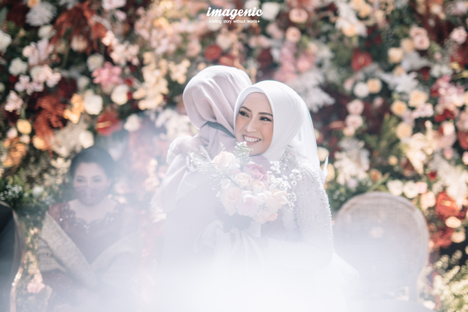 Intimate Wedding Alya & Fikri At Suasana Resto by HR Team Wedding Group - 011 Intimate Wedding Alya & Fikri At Suasana Resto by HR Team Wedding Group - 011