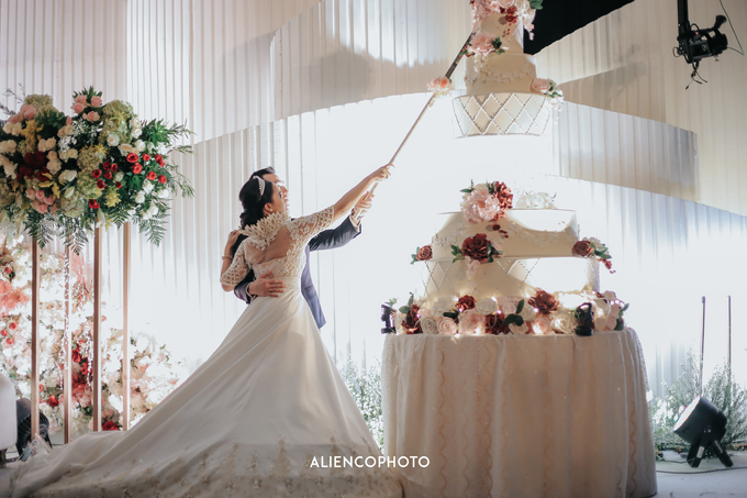 Wedding day Andre & Indri Hotel Raffles Jakarta by HR Team Wedding Group - 015 Wedding day Andre & Indri Hotel Raffles Jakarta by HR Team Wedding Group - 015