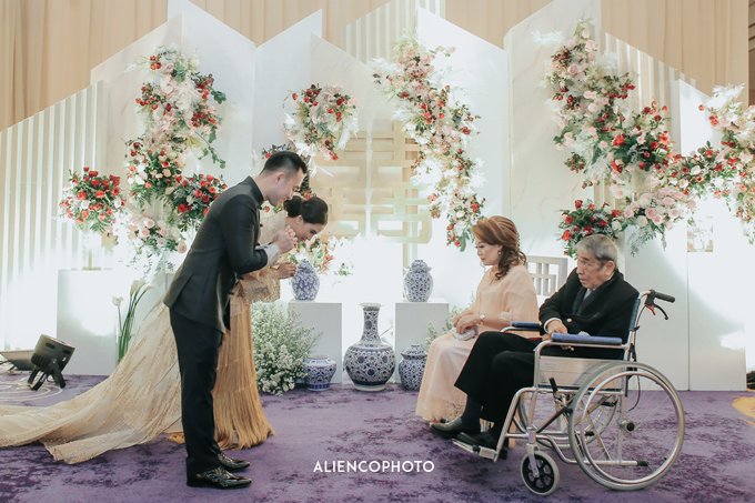 Wedding day Andre & Indri Hotel Raffles Jakarta by HR Team Wedding Group - 021 Wedding day Andre & Indri Hotel Raffles Jakarta by HR Team Wedding Group - 021