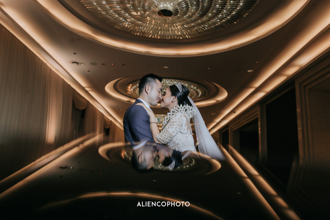 Wedding day Andre & Indri Hotel Raffles Jakarta by HR Team Wedding Group - 022 Wedding day Andre & Indri Hotel Raffles Jakarta by HR Team Wedding Group - 022