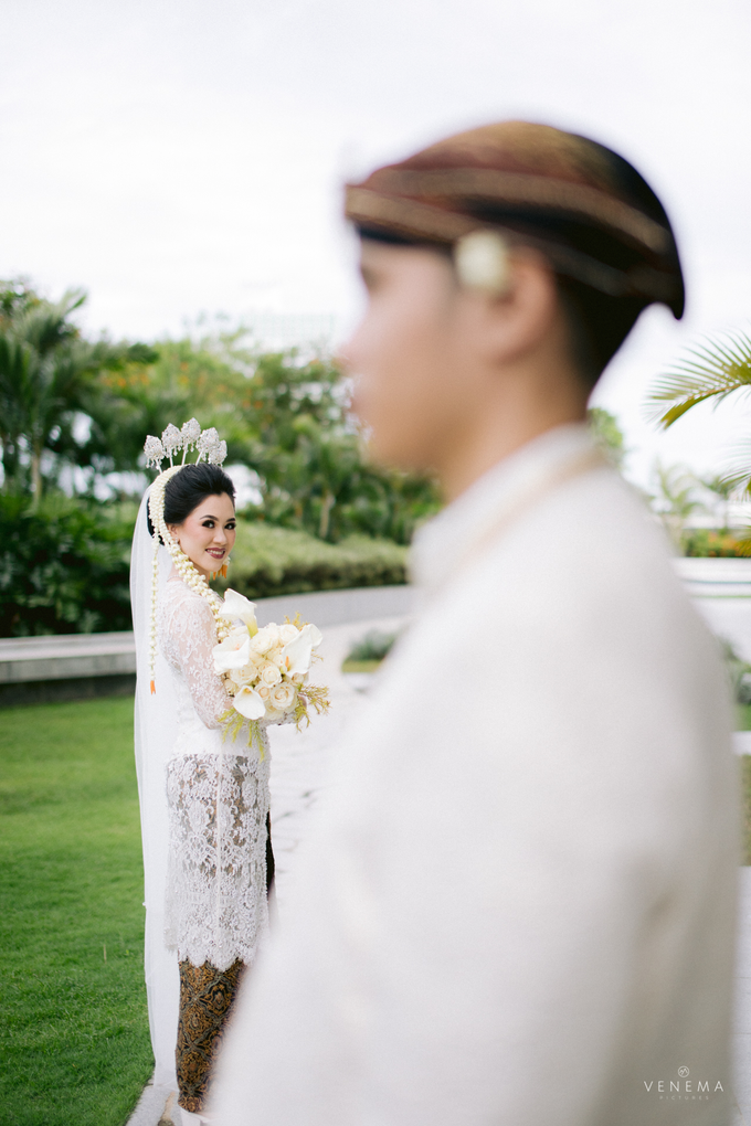Intimate Wedding Karen & Sanni at Hotel Fairmont by HR Team Wedding Group - 015 Intimate Wedding Karen & Sanni at Hotel Fairmont by HR Team Wedding Group - 015