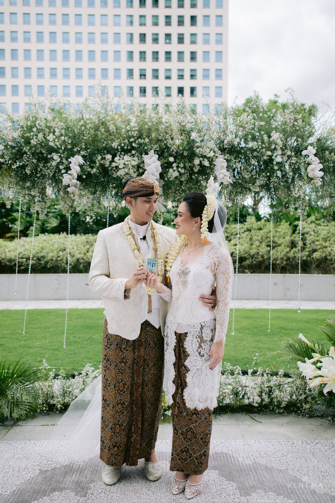 Intimate Wedding Karen & Sanni at Hotel Fairmont by HR Team Wedding Group - 024 Intimate Wedding Karen & Sanni at Hotel Fairmont by HR Team Wedding Group - 024
