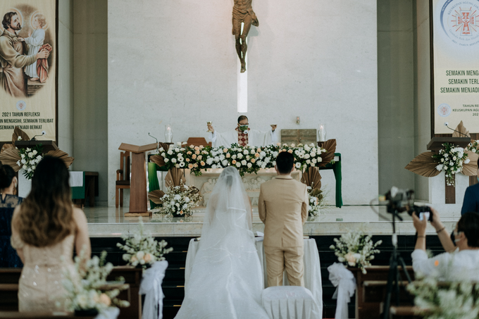 Holy Matrimony Nathaniel & Cynthya by HR Team Wedding Group - 023 Holy Matrimony Nathaniel & Cynthya by HR Team Wedding Group - 023
