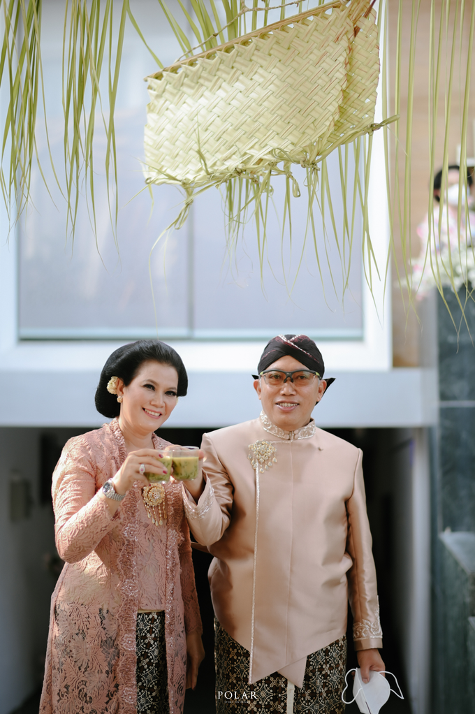 Siraman Menjelang Pernikahan Kiki & Aksa by HR Team Wedding Group - 013 Siraman Menjelang Pernikahan Kiki & Aksa by HR Team Wedding Group - 013