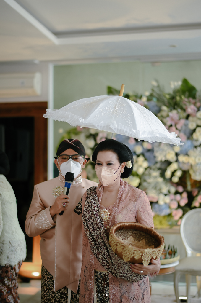 Siraman Menjelang Pernikahan Kiki & Aksa by HR Team Wedding Group - 011 Siraman Menjelang Pernikahan Kiki & Aksa by HR Team Wedding Group - 011