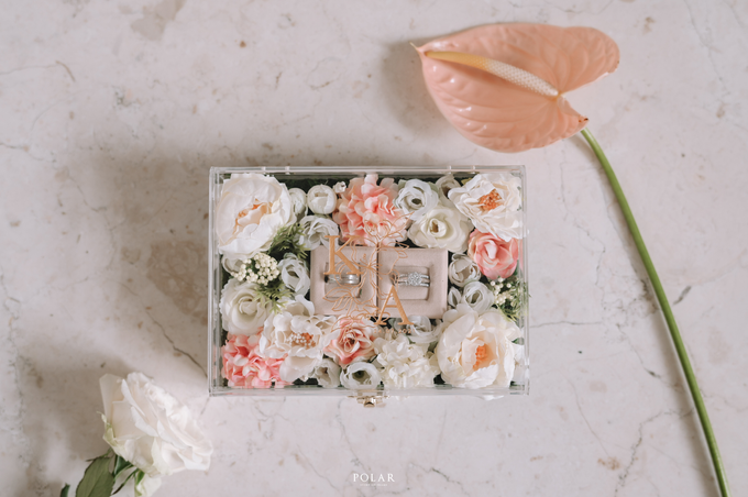 Intimate Wedding Kiki & Aksa at #dirumahaja by HR Team Wedding Group - 008 Intimate Wedding Kiki & Aksa at #dirumahaja by HR Team Wedding Group - 008