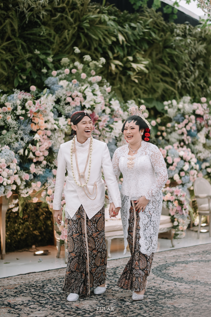 Intimate Wedding Kiki & Aksa at #dirumahaja by HR Team Wedding Group - 029 Intimate Wedding Kiki & Aksa at #dirumahaja by HR Team Wedding Group - 029