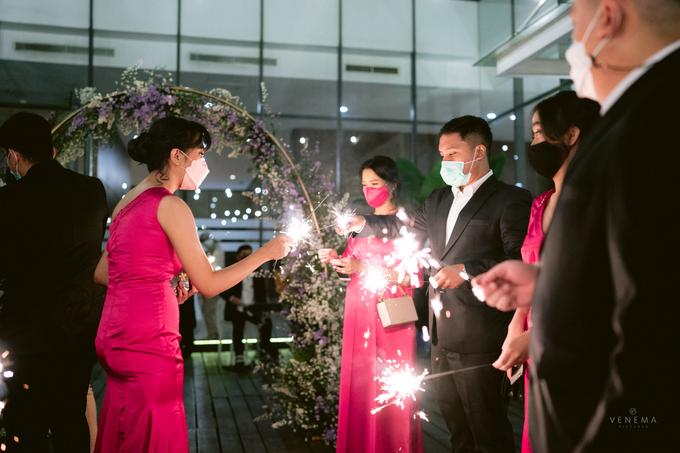 Intimate Wedding Ferdi & Obara at Wyl’s Kitchen by HR Team Wedding Group - 006 Intimate Wedding Ferdi & Obara at Wyl’s Kitchen by HR Team Wedding Group - 006