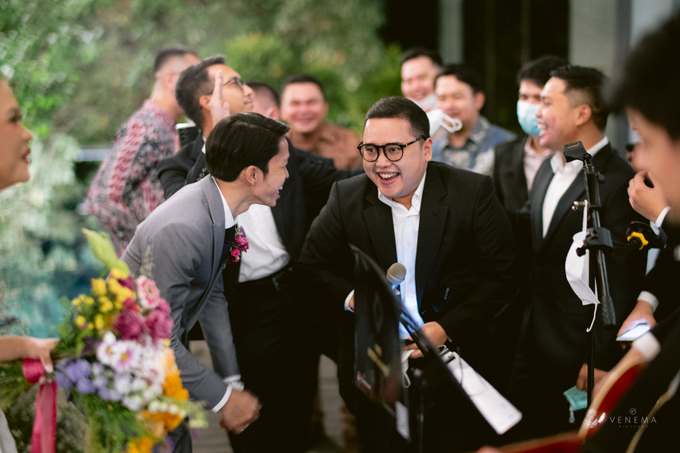 Intimate Wedding Ferdi & Obara at Wyl’s Kitchen by HR Team Wedding Group - 014 Intimate Wedding Ferdi & Obara at Wyl’s Kitchen by HR Team Wedding Group - 014