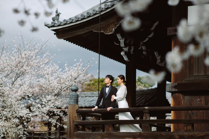 Japan Sakura / Cherry Blossom Prewedding by Hugh's Hue - 016