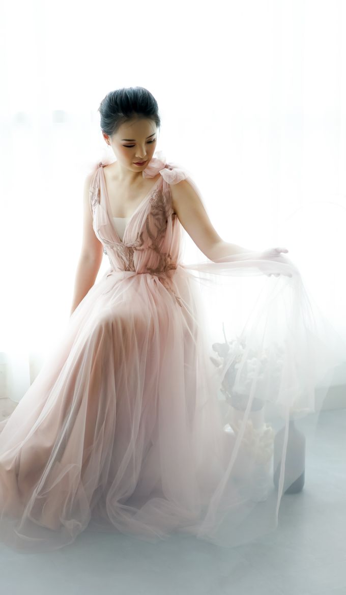 Wedding Gown by Le Clemmie by Amelia - 005 Wedding Gown by Le Clemmie by Amelia - 005