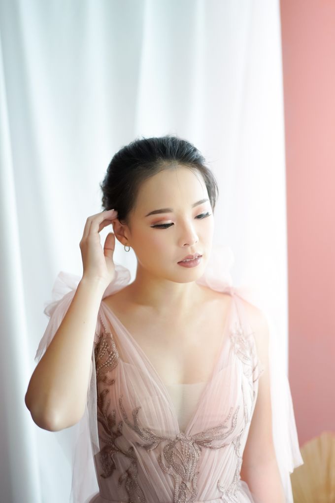 Wedding Gown by Le Clemmie by Amelia - 001 Wedding Gown by Le Clemmie by Amelia - 001