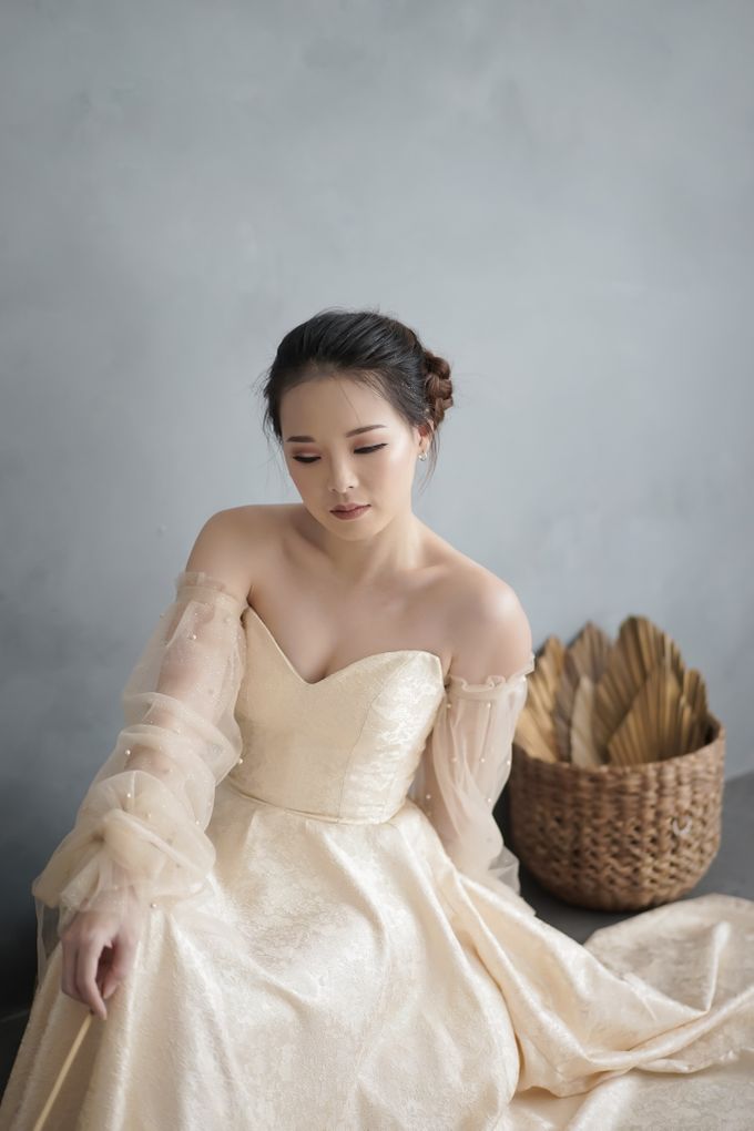 Wedding Gown by Le Clemmie by Amelia - 001 Wedding Gown by Le Clemmie by Amelia - 001