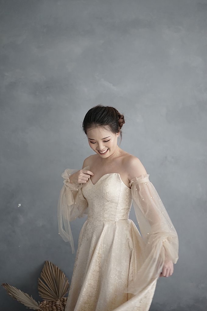 Wedding Gown by Le Clemmie by Amelia - 006 Wedding Gown by Le Clemmie by Amelia - 006