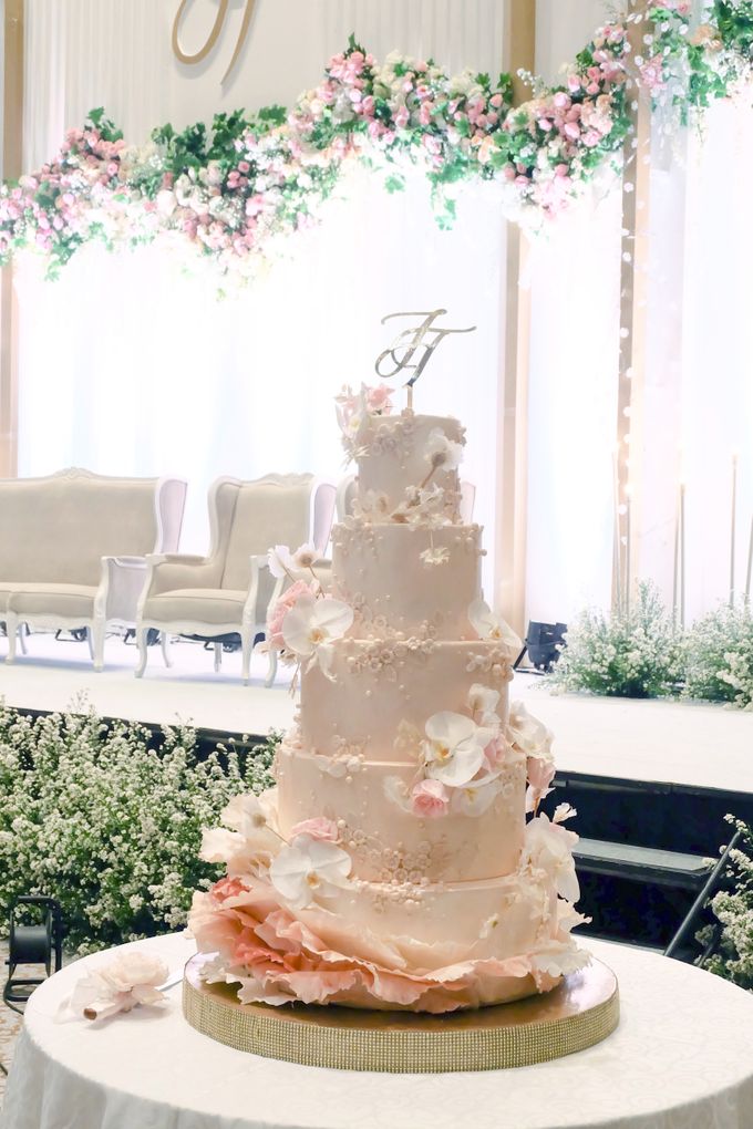 The Wedding of Jeremiah & Teresia by KAIA Cakes & Co. - 004