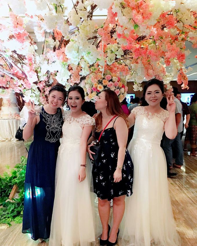 BRIDESMAIDS HAIRDO - INDAH by Priska Patricia Makeup - 002 BRIDESMAIDS HAIRDO - INDAH by Priska Patricia Makeup - 002
