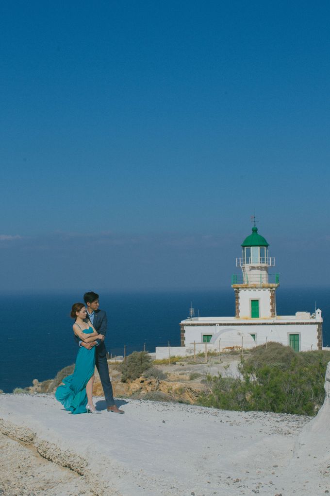 Xan & Natalie Santorini Engagement by Ian Vins - 030 Xan & Natalie Santorini Engagement by Ian Vins - 030
