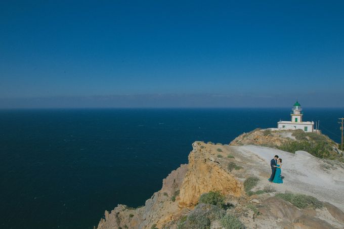 Xan & Natalie Santorini Engagement by Ian Vins - 032 Xan & Natalie Santorini Engagement by Ian Vins - 032