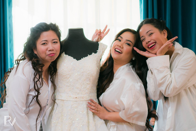 Rustic Violet Wedding - Gerard & Bea
12.20.2018 by Icona Elements Inc. ( an Events Company, Wedding Planning & Photography ) - 007 Rustic Violet Wedding - Gerard & Bea
12.20.2018 by Icona Elements Inc. ( an Events Company, Wedding Planning & Photography ) - 007