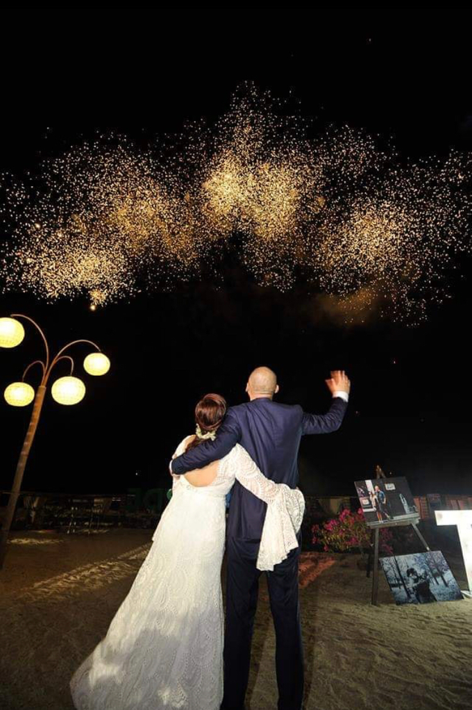 Beach Wedding - Ian & Tin
12.08.2018 by Icona Elements Inc. ( an Events Company, Wedding Planning & Photography ) - 011 Beach Wedding - Ian & Tin
12.08.2018 by Icona Elements Inc. ( an Events Company, Wedding Planning & Photography ) - 011