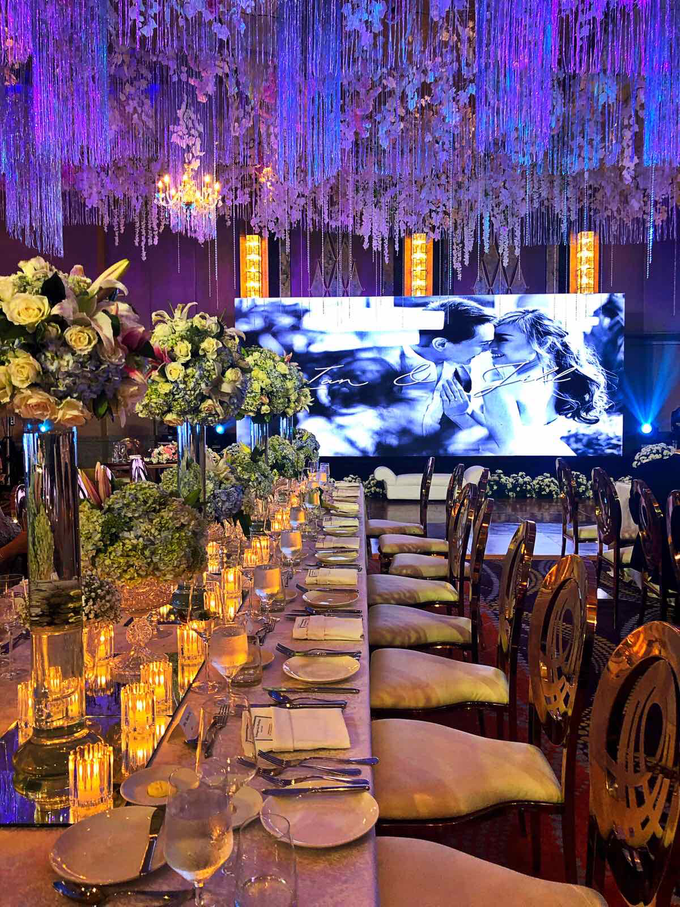 Elegant Wedding - Ian & Jill
01.18.2020 by Icona Elements Inc. ( an Events Company, Wedding Planning & Photography ) - 014 Elegant Wedding - Ian & Jill
01.18.2020 by Icona Elements Inc. ( an Events Company, Wedding Planning & Photography ) - 014