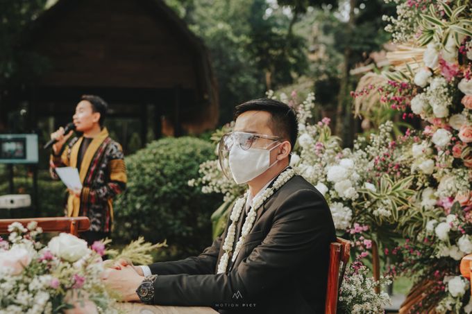 THE WEDDING OF DEVY LIN & ISKANDAR by Motion Pict - 009 THE WEDDING OF DEVY LIN & ISKANDAR by Motion Pict - 009