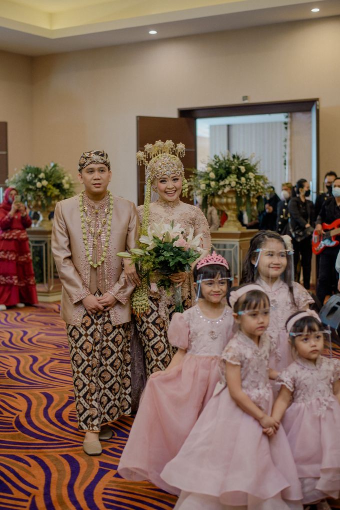 Tisa's Wedding Day by You And Me Organizer - 005 Tisa's Wedding Day by You And Me Organizer - 005