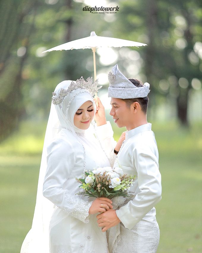 Pre Wedding Baju Adat melayu Rehan & Ade by diophotowork - 003