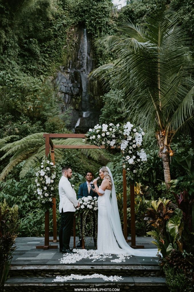 Megan & Matthew - Bali Wedding - The Royal Pita Maha Ubud by I Love Bali Photography - 003 Megan & Matthew - Bali Wedding - The Royal Pita Maha Ubud by I Love Bali Photography - 003