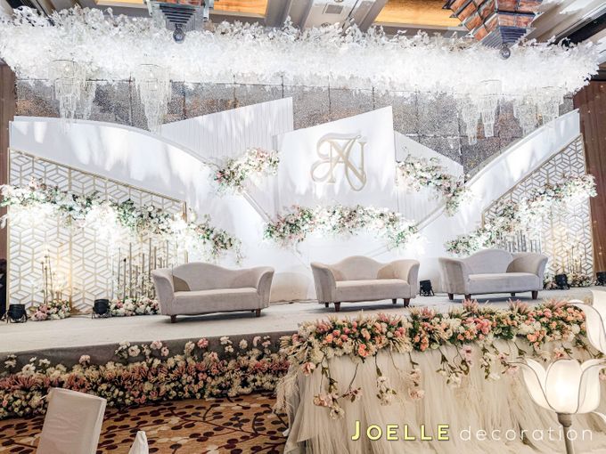 WHITE TONE by Joelle Decoration - 003