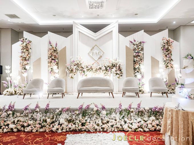Minimalist White by Joelle Decoration - 007 Minimalist White by Joelle Decoration - 007