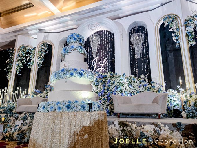 Minimalist Blue by Joelle Decoration - 009 Minimalist Blue by Joelle Decoration - 009