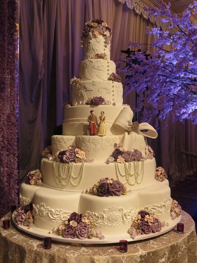 7 tiers Wedding Cake by LeNovelle Cake - 016 7 tiers Wedding Cake by LeNovelle Cake - 016