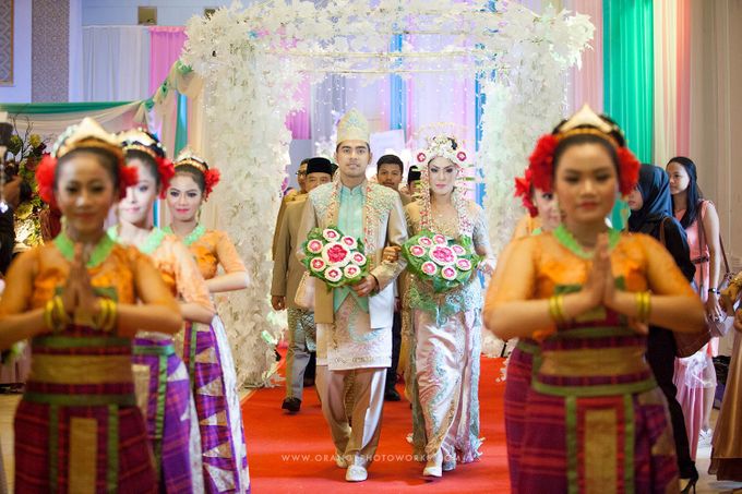 Wedding of Dea & Oby by Salon Ratu Samarinda - 008 Wedding of Dea & Oby by Salon Ratu Samarinda - 008