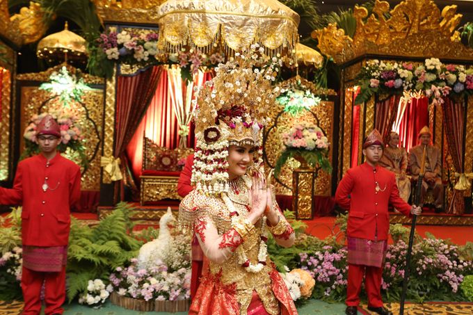 Traditional Palembang Wedding All The Way by Fleur de Lis Photography - 038