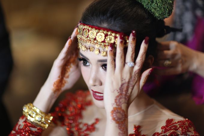 Traditional Palembang Wedding All The Way by Fleur de Lis Photography - 028