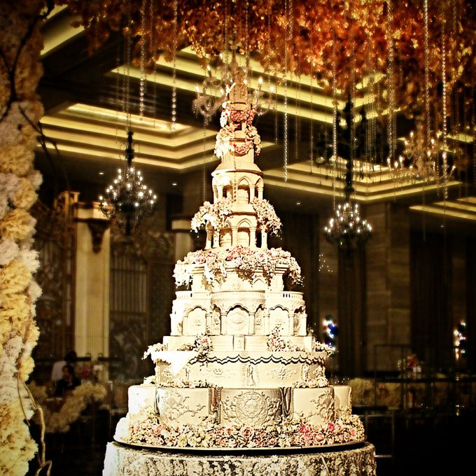 Masterpiece and Signature Wedding Cakes by LeNovelle Cake - 007 Masterpiece and Signature Wedding Cakes by LeNovelle Cake - 007